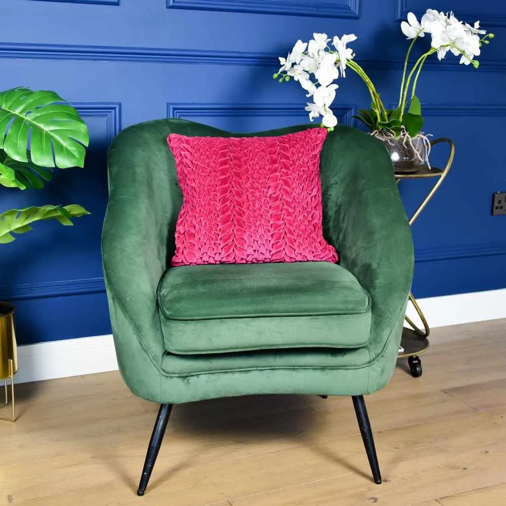 Madison & Mayfair Luxurious Smocked Velvet Fuschia Square Cushion in Fuchsia