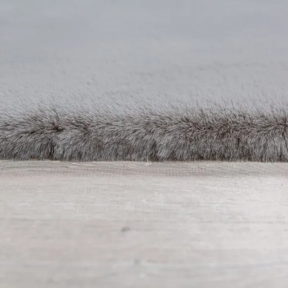 Ivy Luxury Supersoft Faux Fur Rug 4