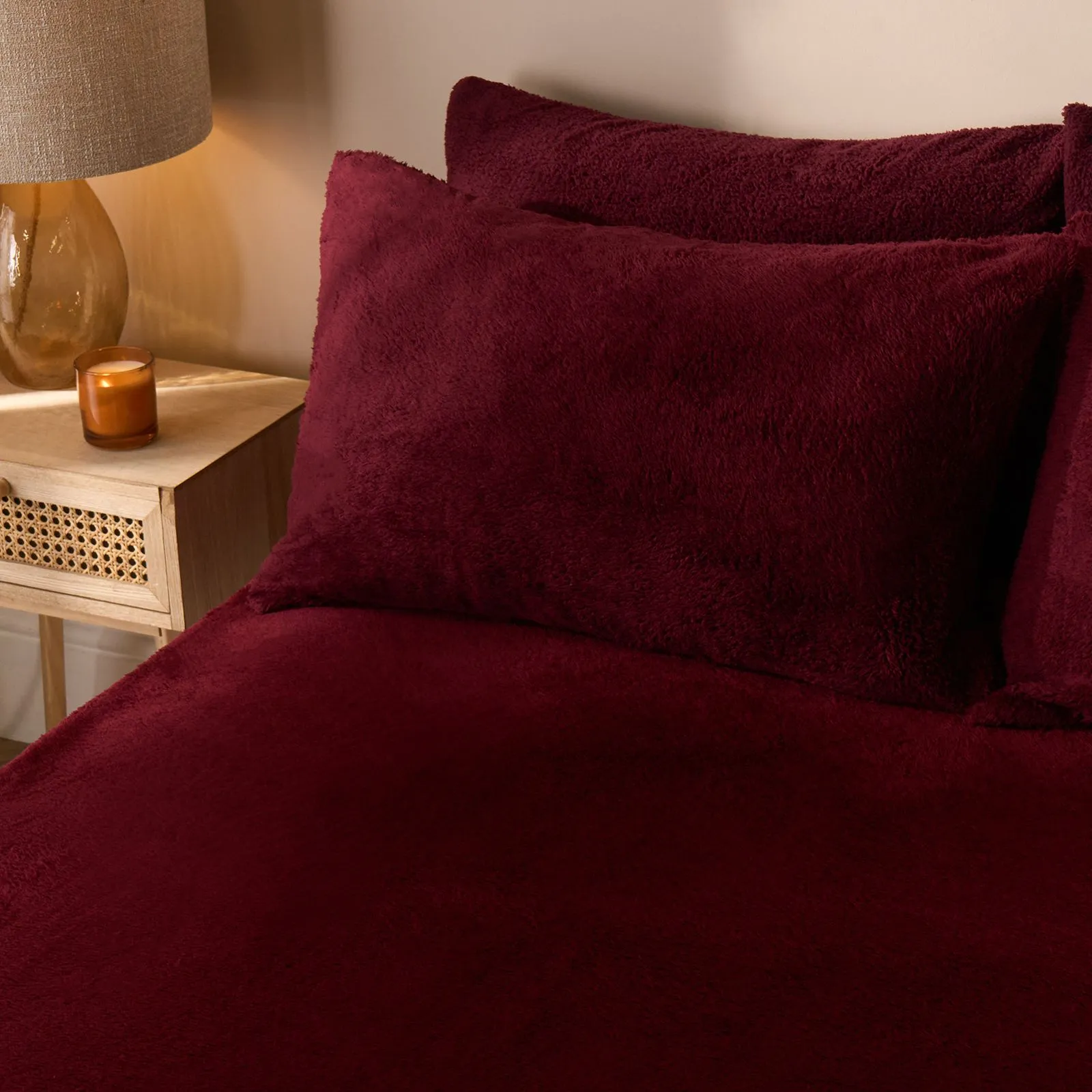 OHS Teddy Fleece Thermal Fitted Bed Sheet in Wine | Size: Single Fitted