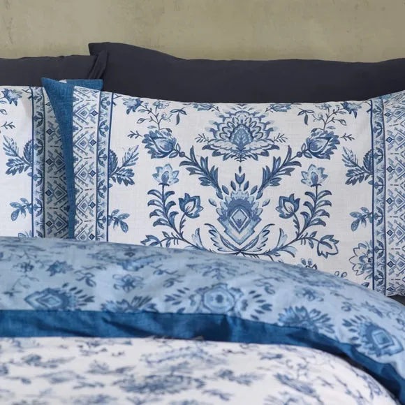 Catherine Lansfield Zoukara Polycotton Duvet Cover & Pillowcase Set 2