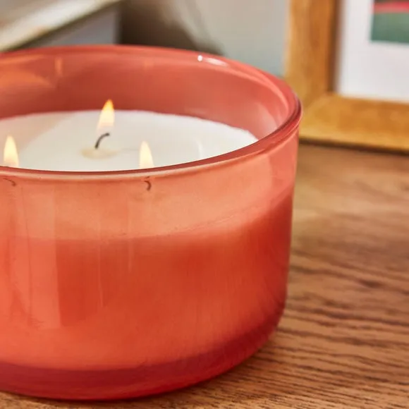 Raspberry & Rhubarb Multi Wick Candle 2