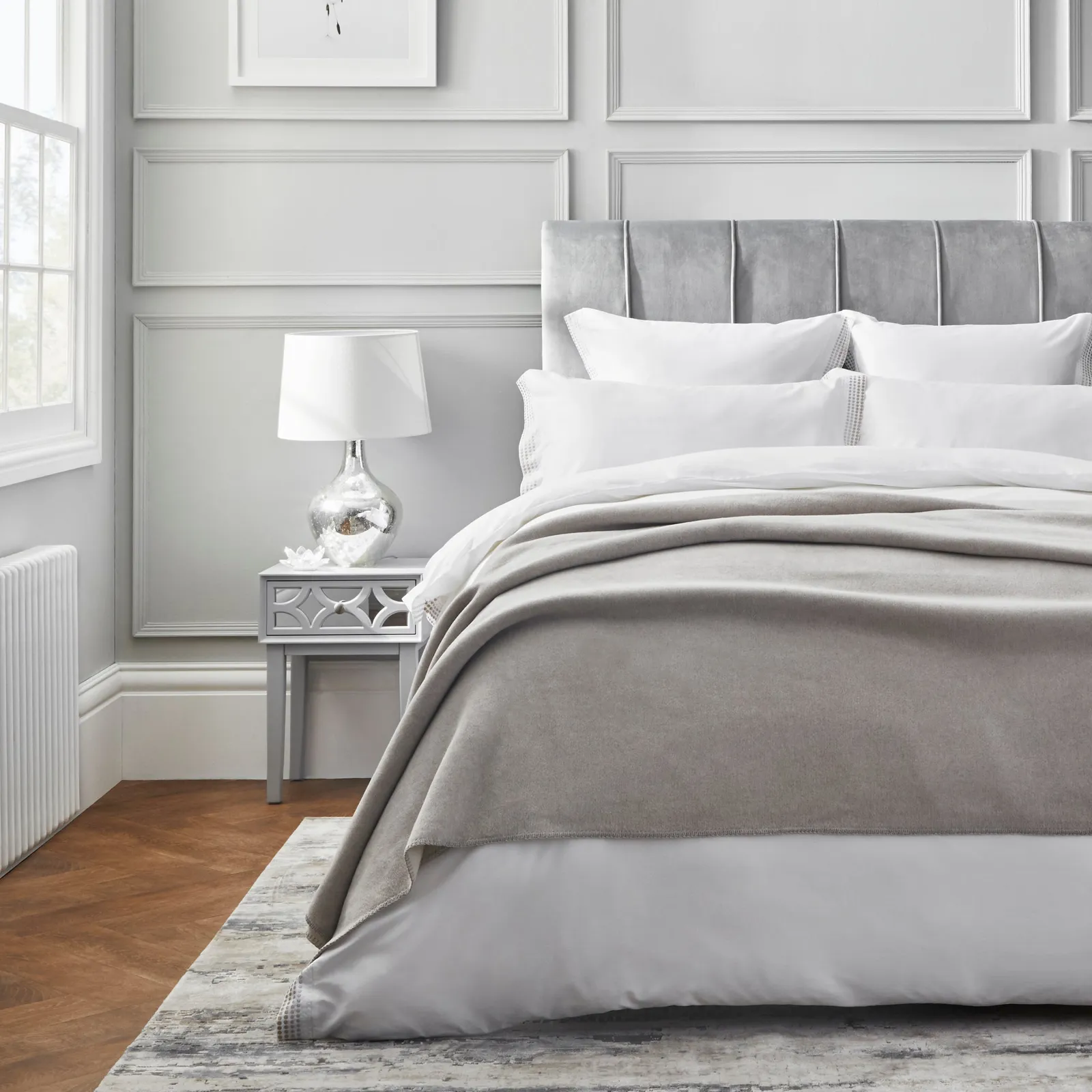 Dorma Purity Winterton Throw Natural (Grey)