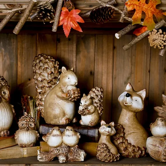 Country Living Wood Effect Bird on a Pinecone Ornament 5