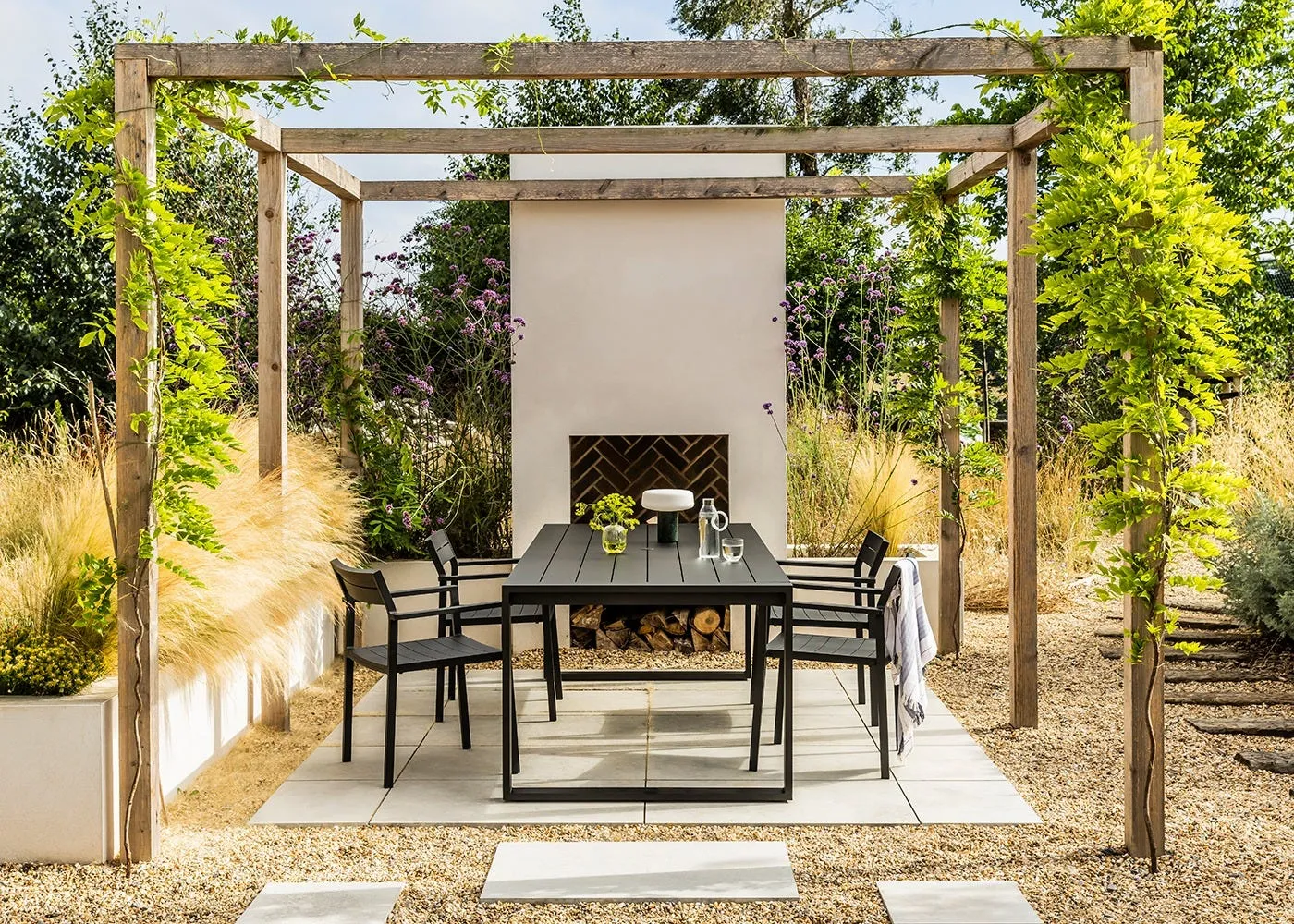 Case Eos Outdoor Communal Table Rust 3