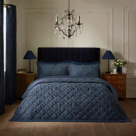Dorma Winchester Bedspread
