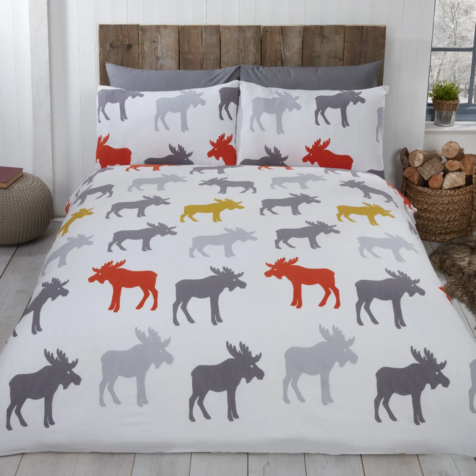 Rapport Home Moose Cotton Duvet Cover Set With Pillowcase in Light Grey 1