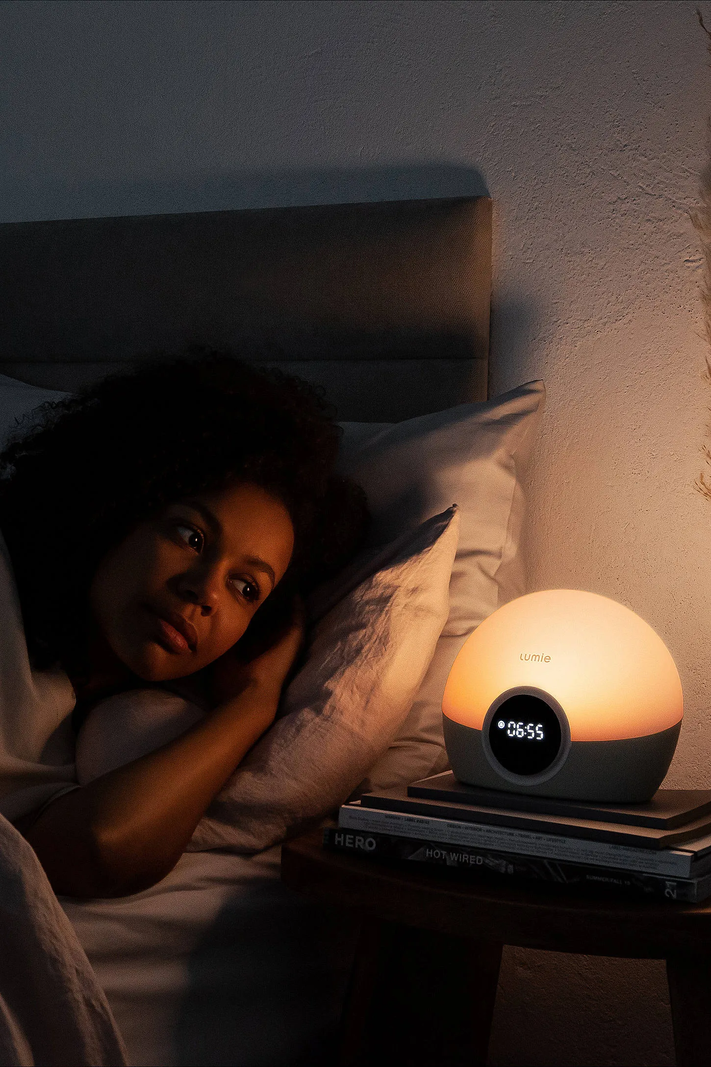 Lumie Bodyclock Spark 100 Light-Up Alarm Clock - Neutral 16cm x 19cm x 12cm 3