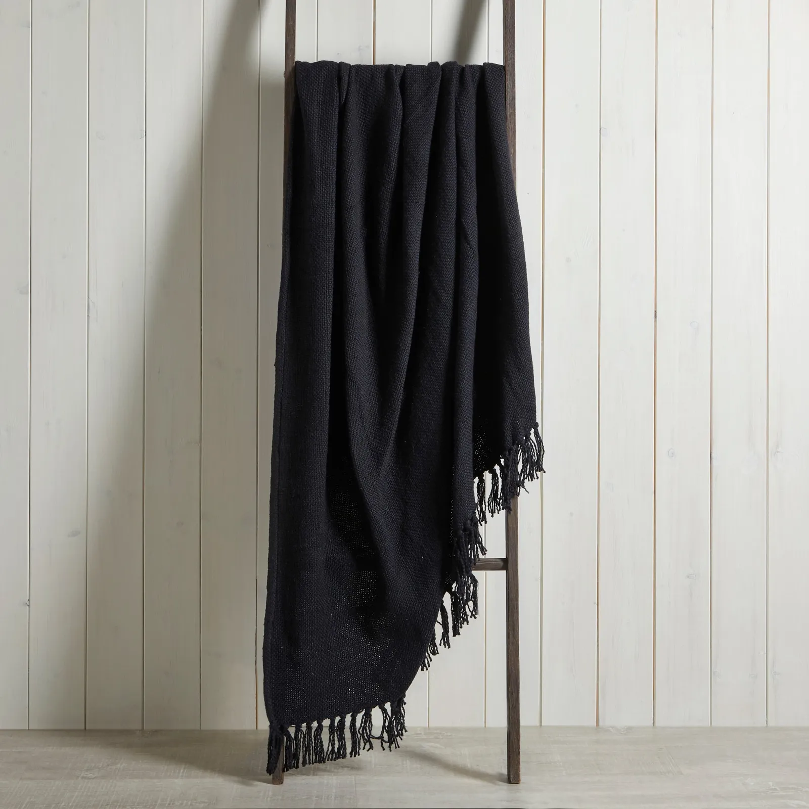 Aris Cotton Weave Throw Black