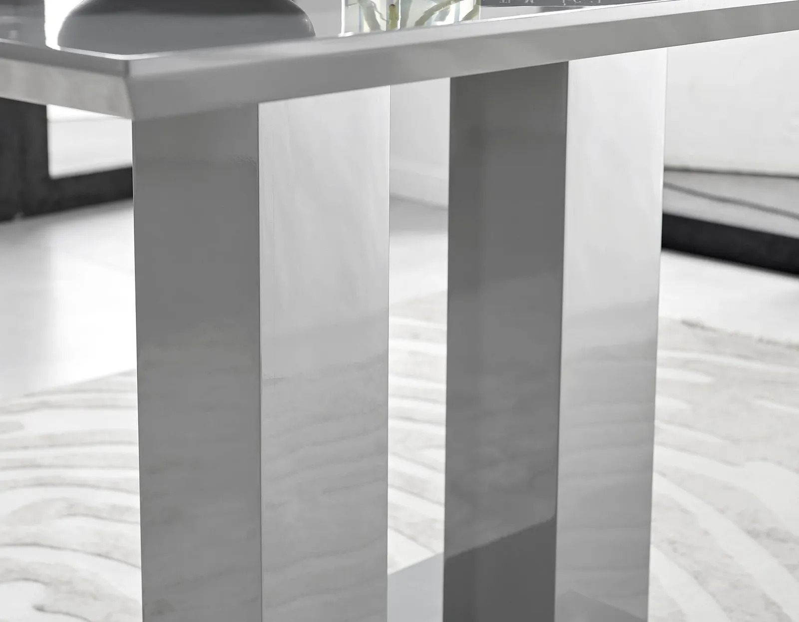 FurnitureboxUK Imperia Grey High Gloss 4 Seater Dining Table with Structural 2 Plinth Column Legs 4 Soft Faux Leather Silver Leg Milan Chairs in Black 5