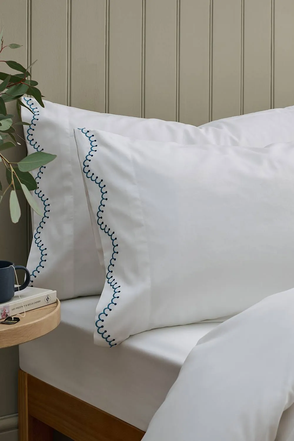 CHRISTY 'Lucerne Scallop' Luxury Cotton Sateen Standard Pillowcase Pair in Blue 1