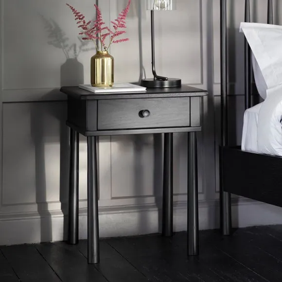 Waverly 1 Drawer Bedside Table 1