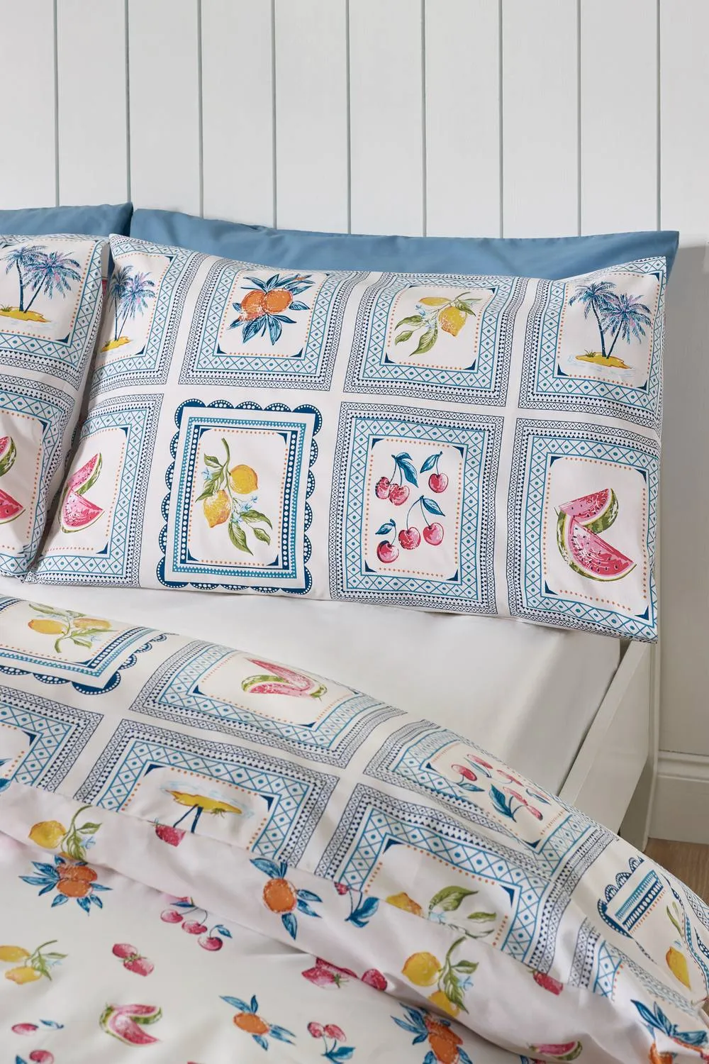 Catherine Lansfield 'Riviera Tiles' Reversible Duvet Cover Set 3