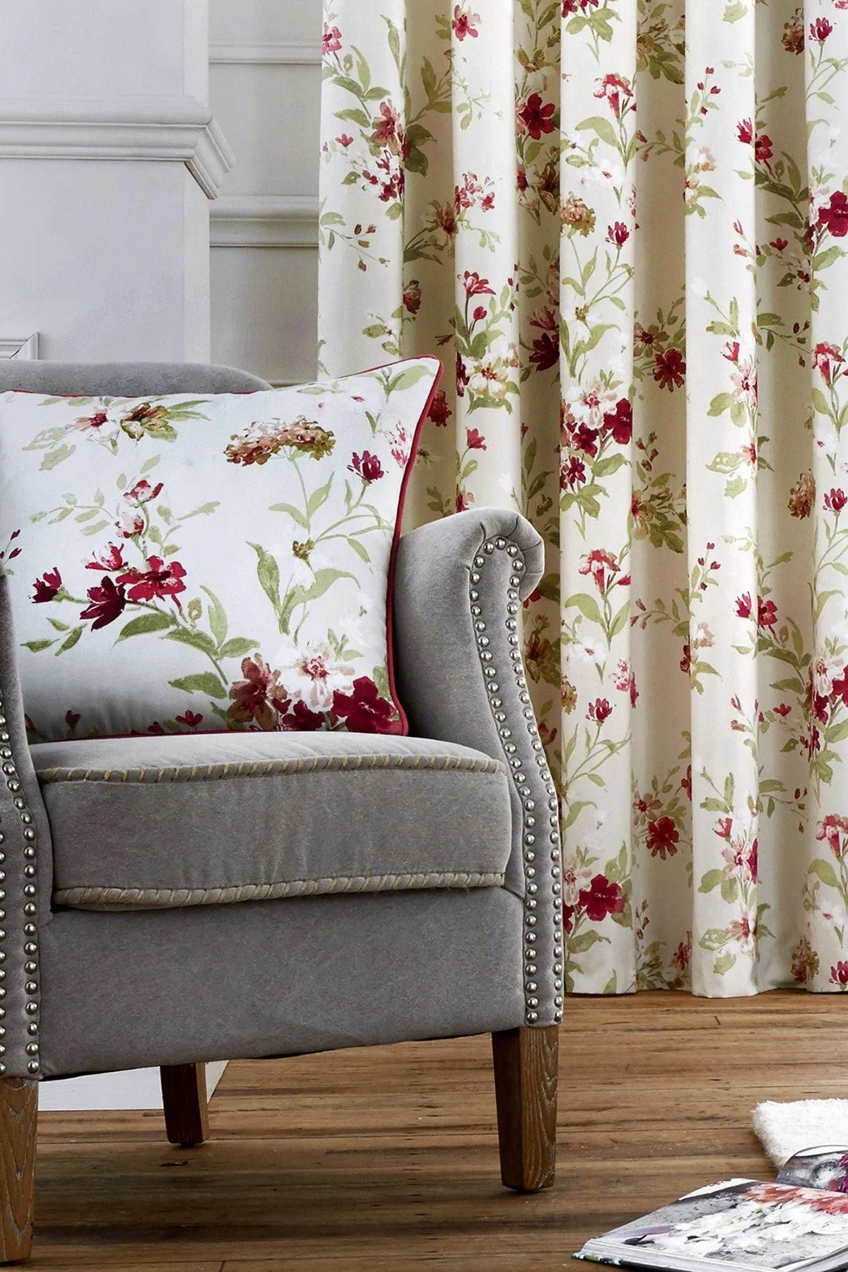 Fusion 'Jeannie' Classic Floral Trail Print Filled Cushion 100% Cotton in Red 2
