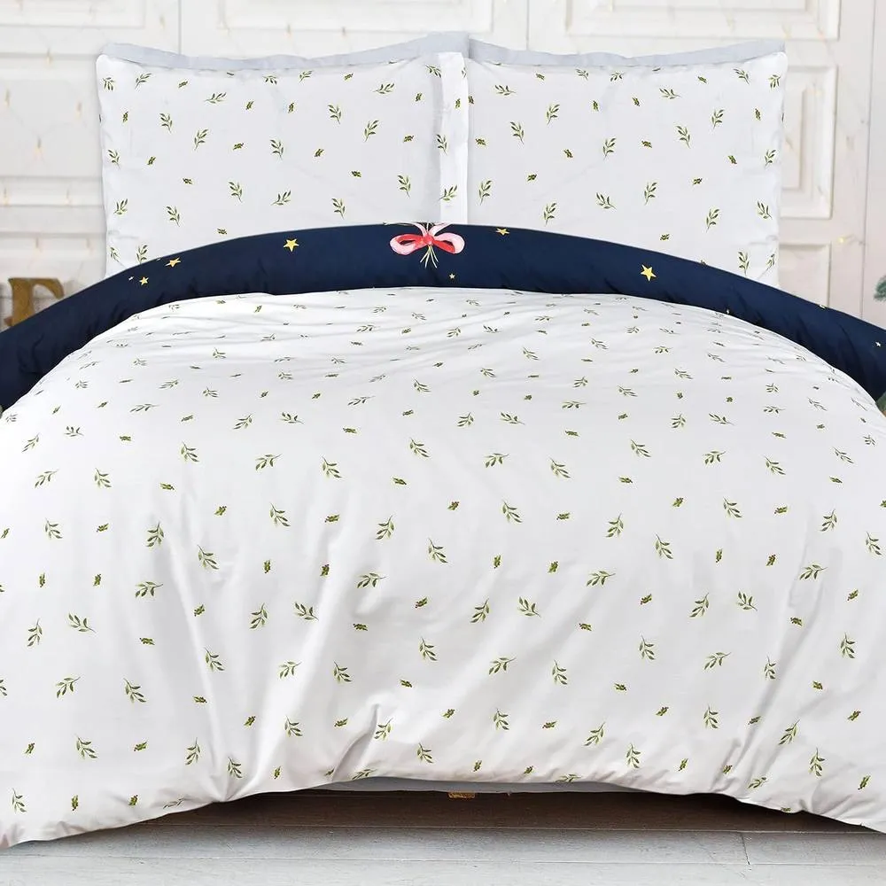 Smart Living Printed Little Christmas HollyTree Reversible Duvet Cover & Pillowcase in Navy 3