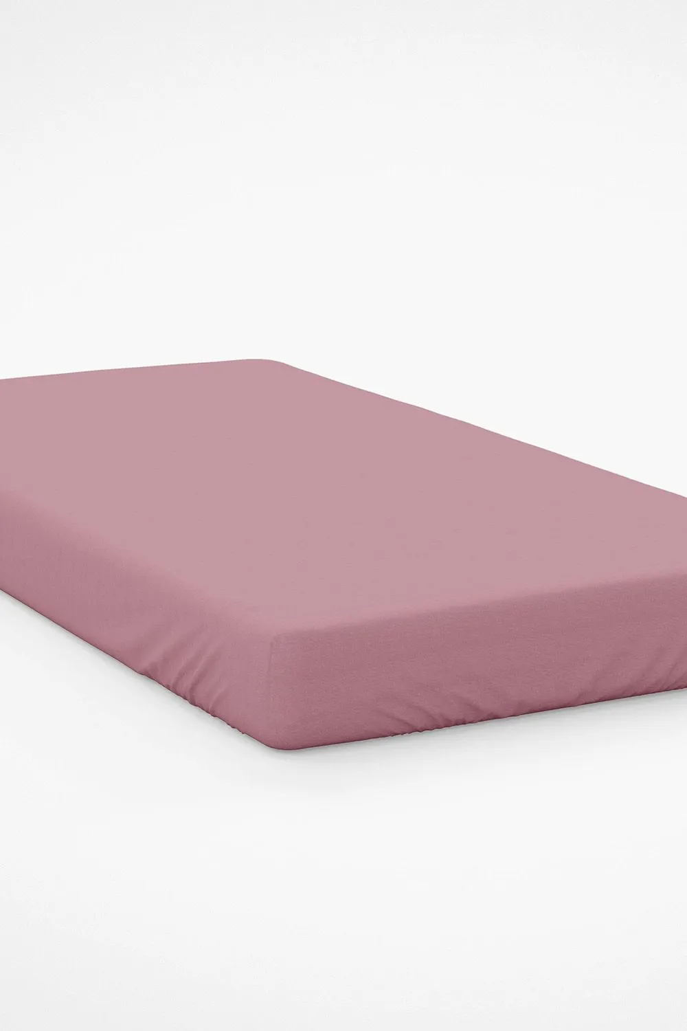 Belledorm Easy Care 200 Thread Count Cotton Polyester Percale 28cm Fitted Sheet in Rose 1
