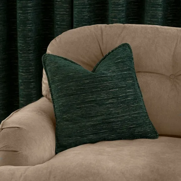 Hemmingway Chenille Cushion 1