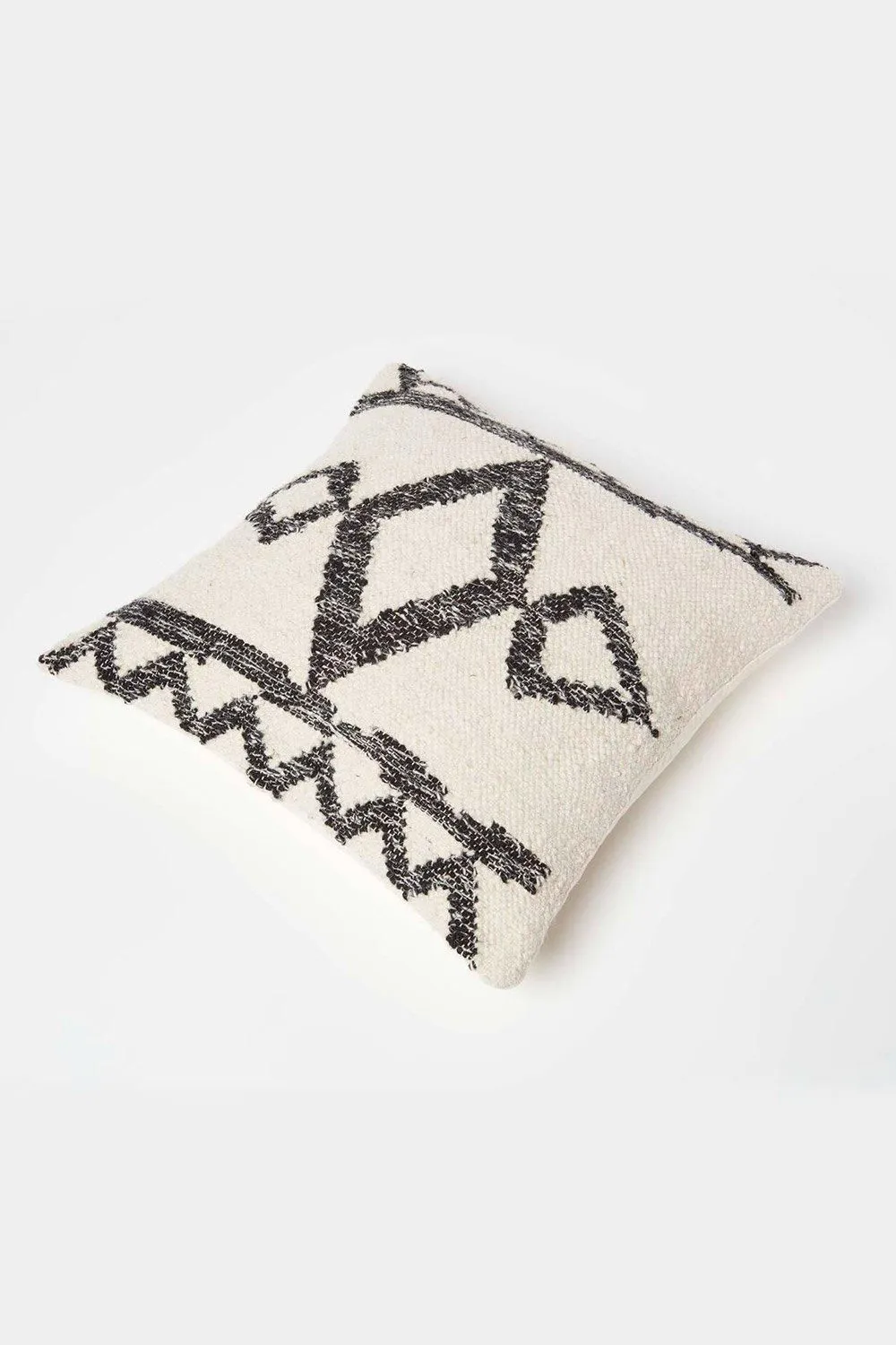 Homescapes Koba Handwoven Traditional Black & Cream Cushion 5
