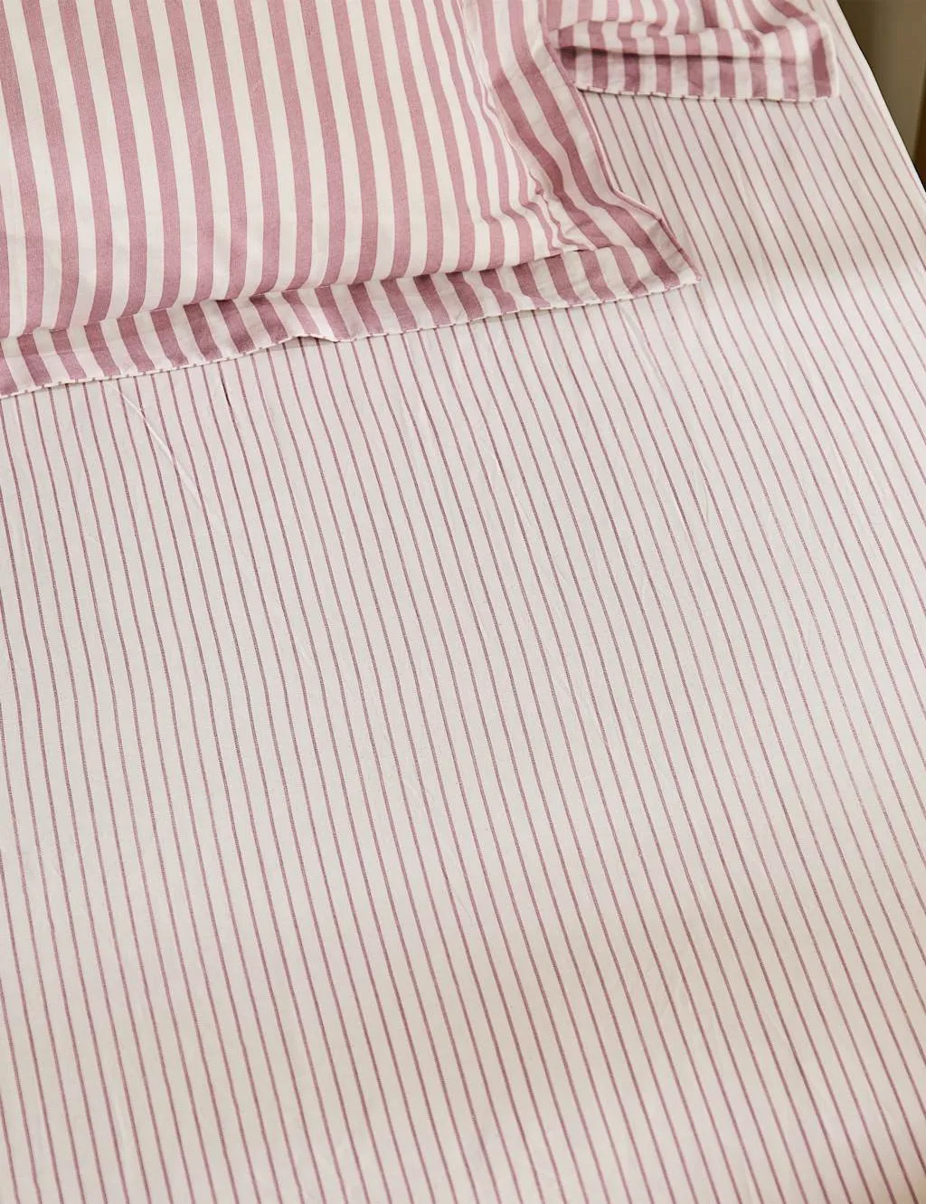 YARD Pure Cotton Hebden Striped Fitted Sheet Pink Mix