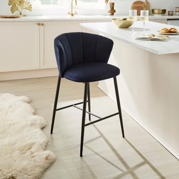 Kiley Bar Stool with Black Legs, Velvet 1