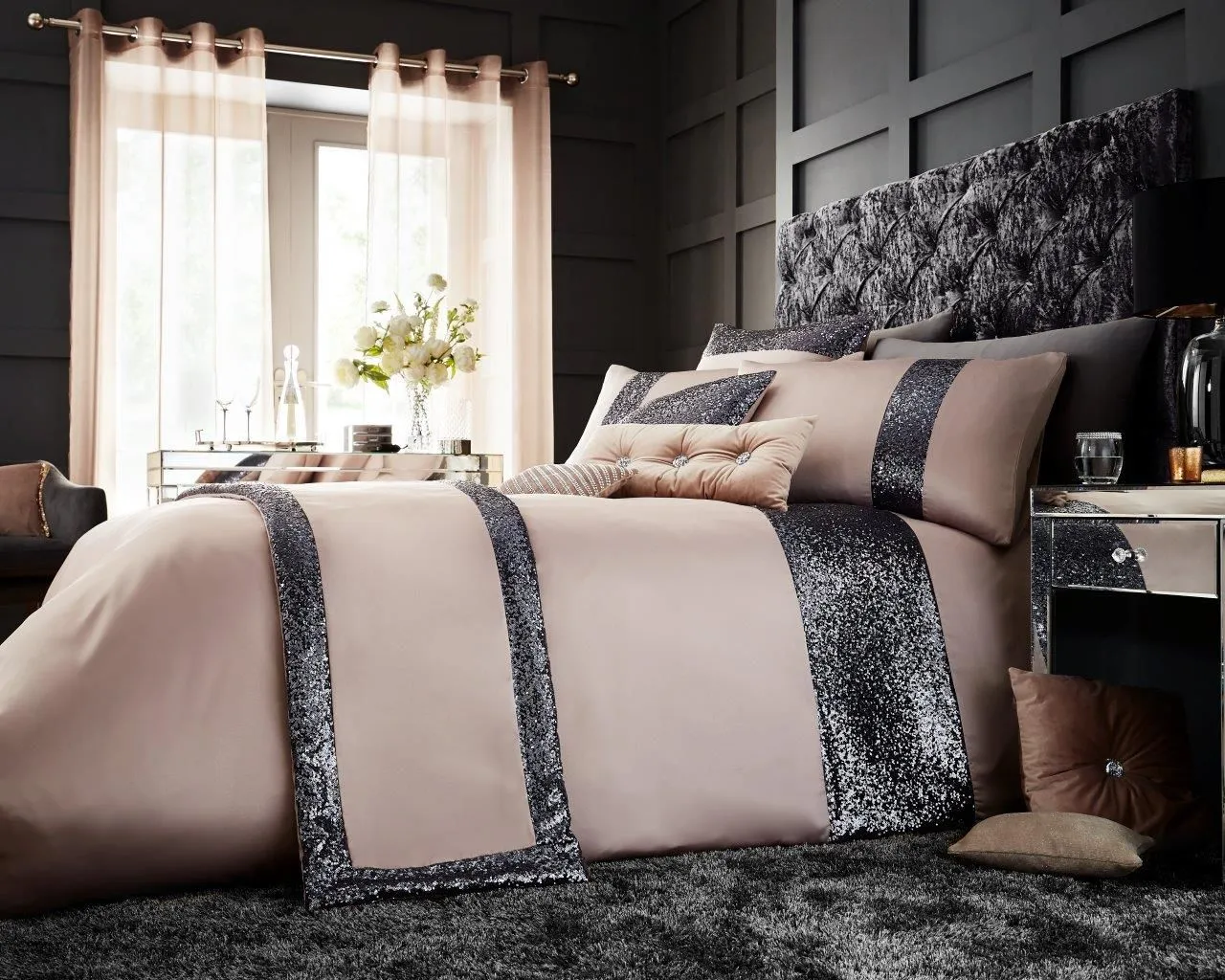 Smart Living Premium Polycotton Glamorous Duvet Cover With Pillowcases in Chocolate 2