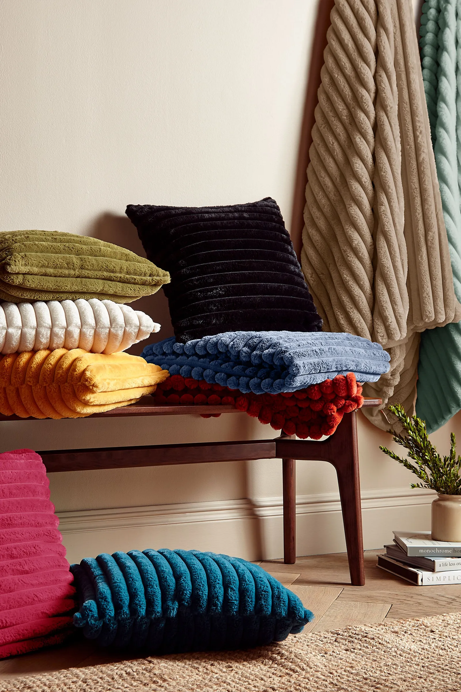 Catherine Lansfield 'Cosy Ribbed' Cushion in Grey 4
