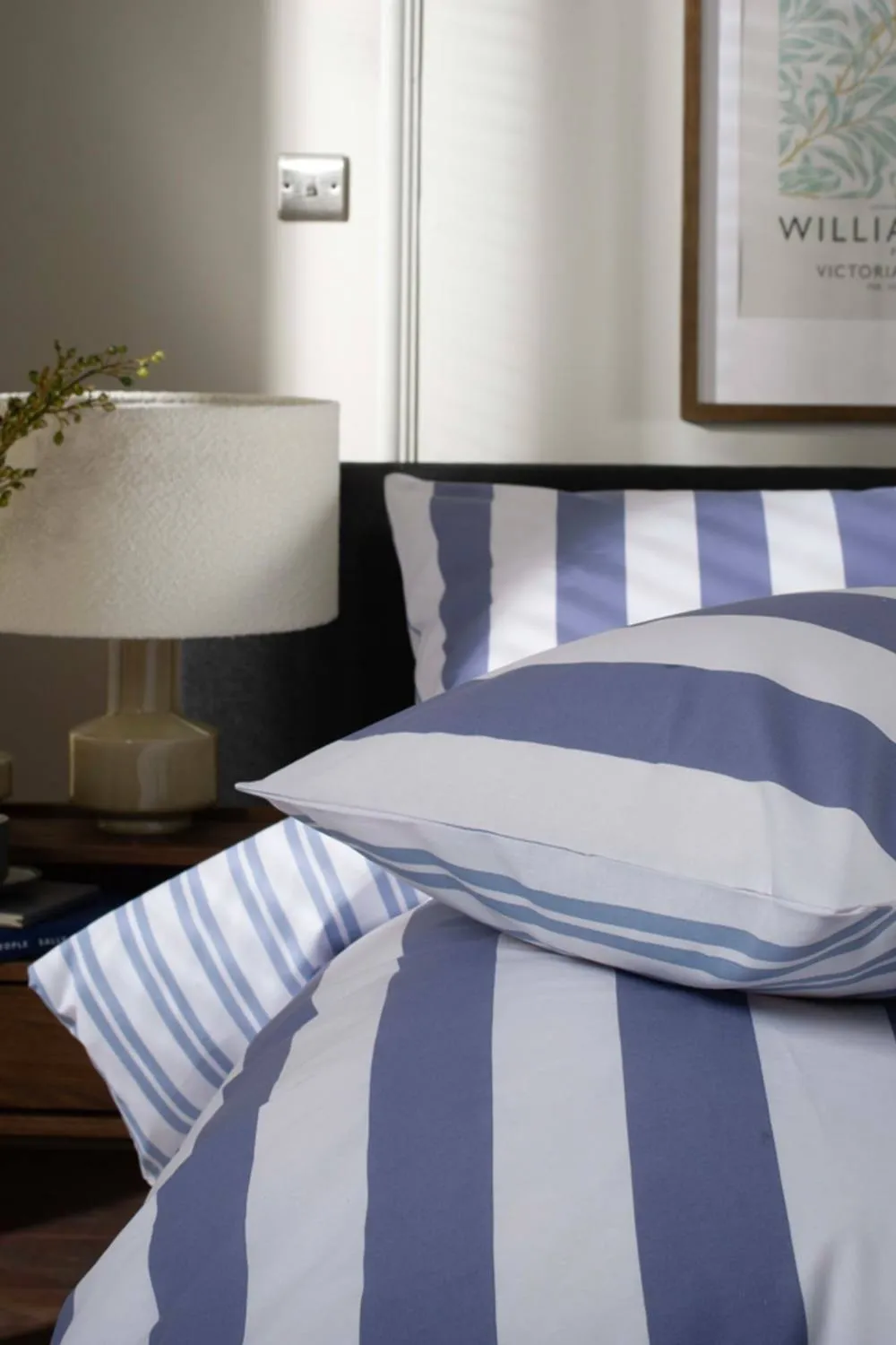 Deyongs High Point Stripe Easy Care Duvet Set in Blue 3