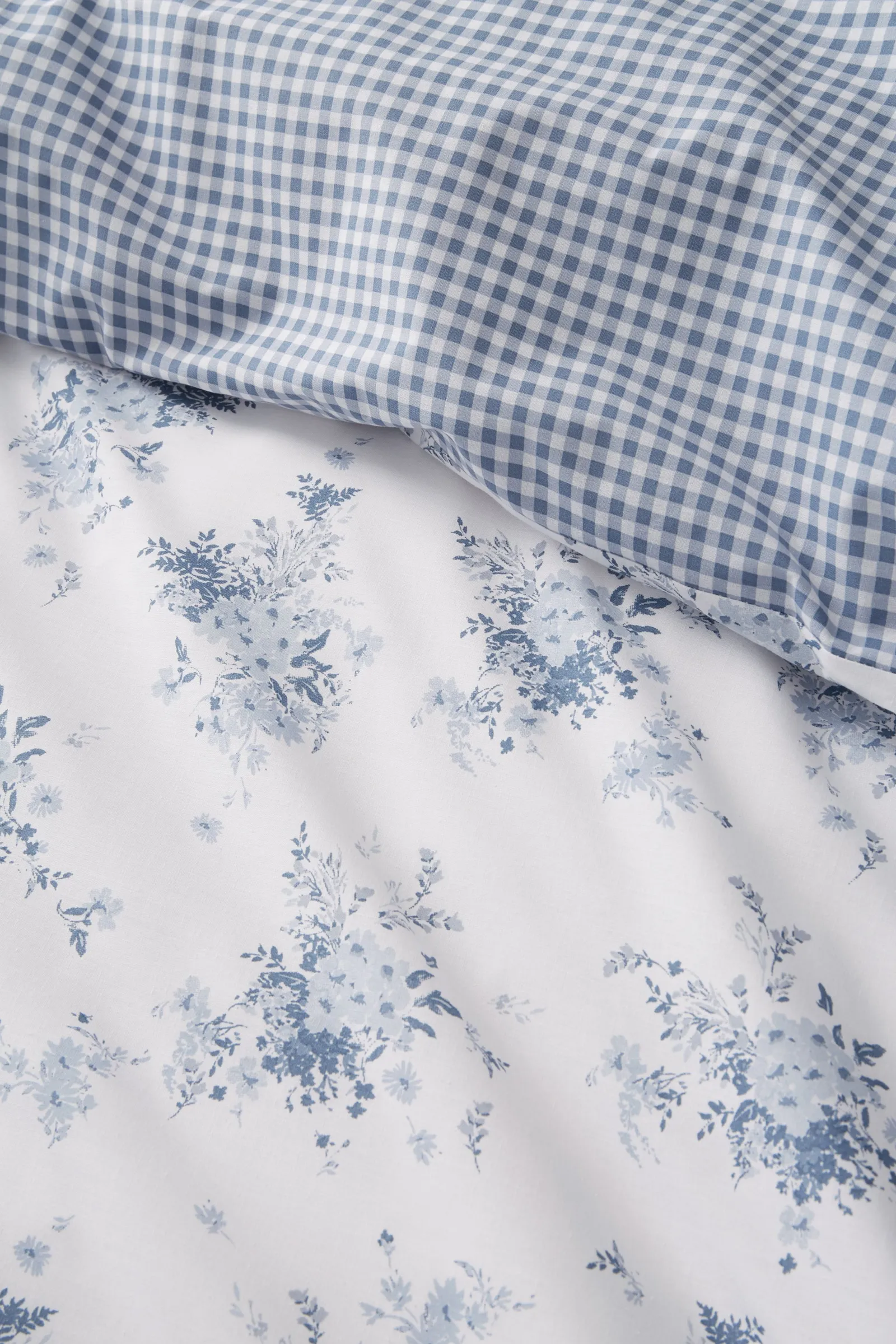 Catherine Lansfield 'Lucie Floral Frill' Reversible Duvet Cover Set in Blue 4