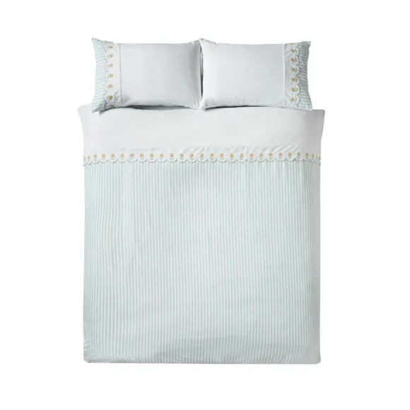 Catherine Lansfield Embroidered Daisy Duvet Cover & Pillowcase Set 4