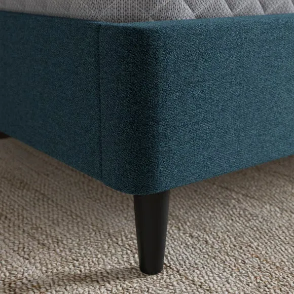 Mason Buttoned Chenille Bed 3
