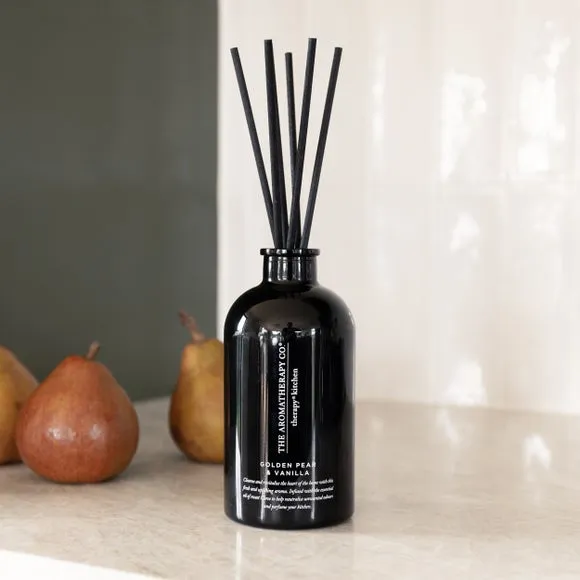 The Aromatherapy Co Therapy Kitchen Golden Pear & Vanilla Diffuser 2