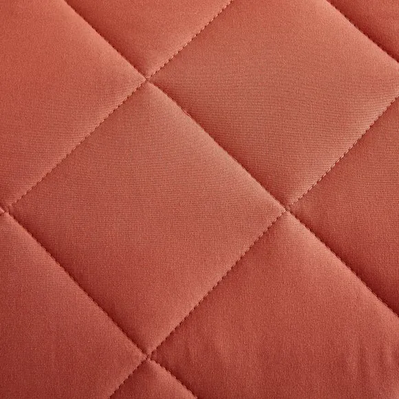 Helston Quilted Bedspread 2