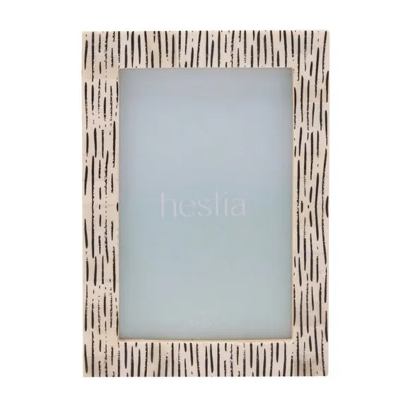 Hestia White Striped Bone Effect Photo Frame 3
