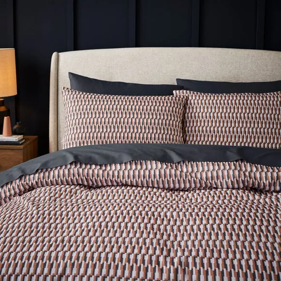 Nils Geometric 144 Thread Count Duvet Cover & Pillowcase Set 6