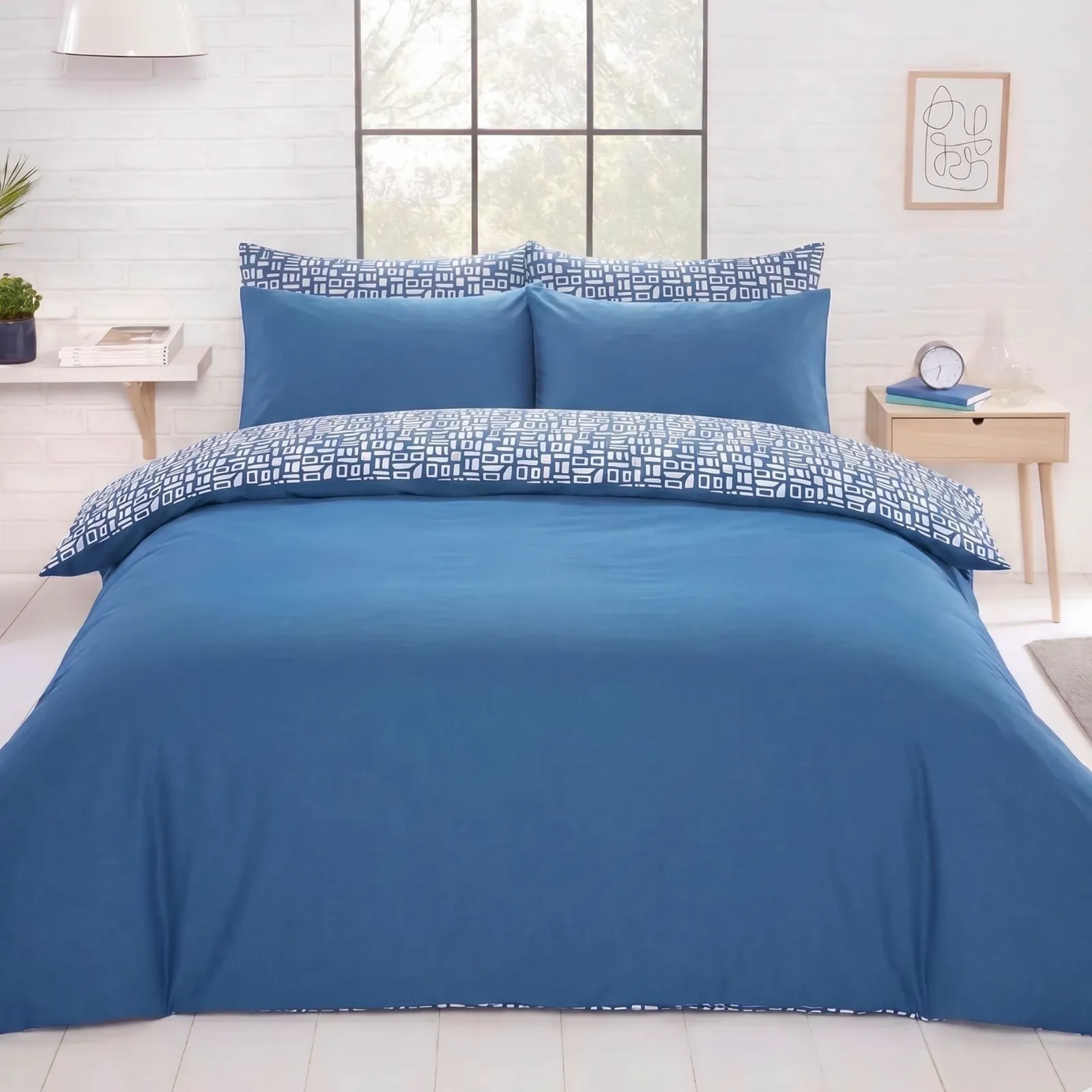 Rapport Home Pebbles Microfibre Reversible Duvet Cover Set with Pillowcase in Blue 3