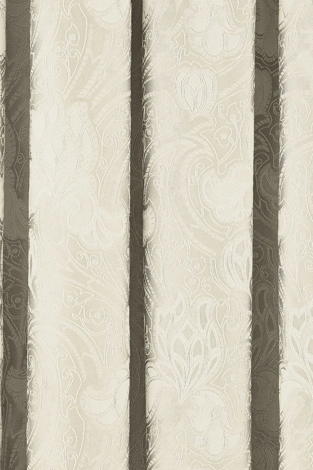 Sanderson 'Ashbee' Lined Curtains in Ivory 3