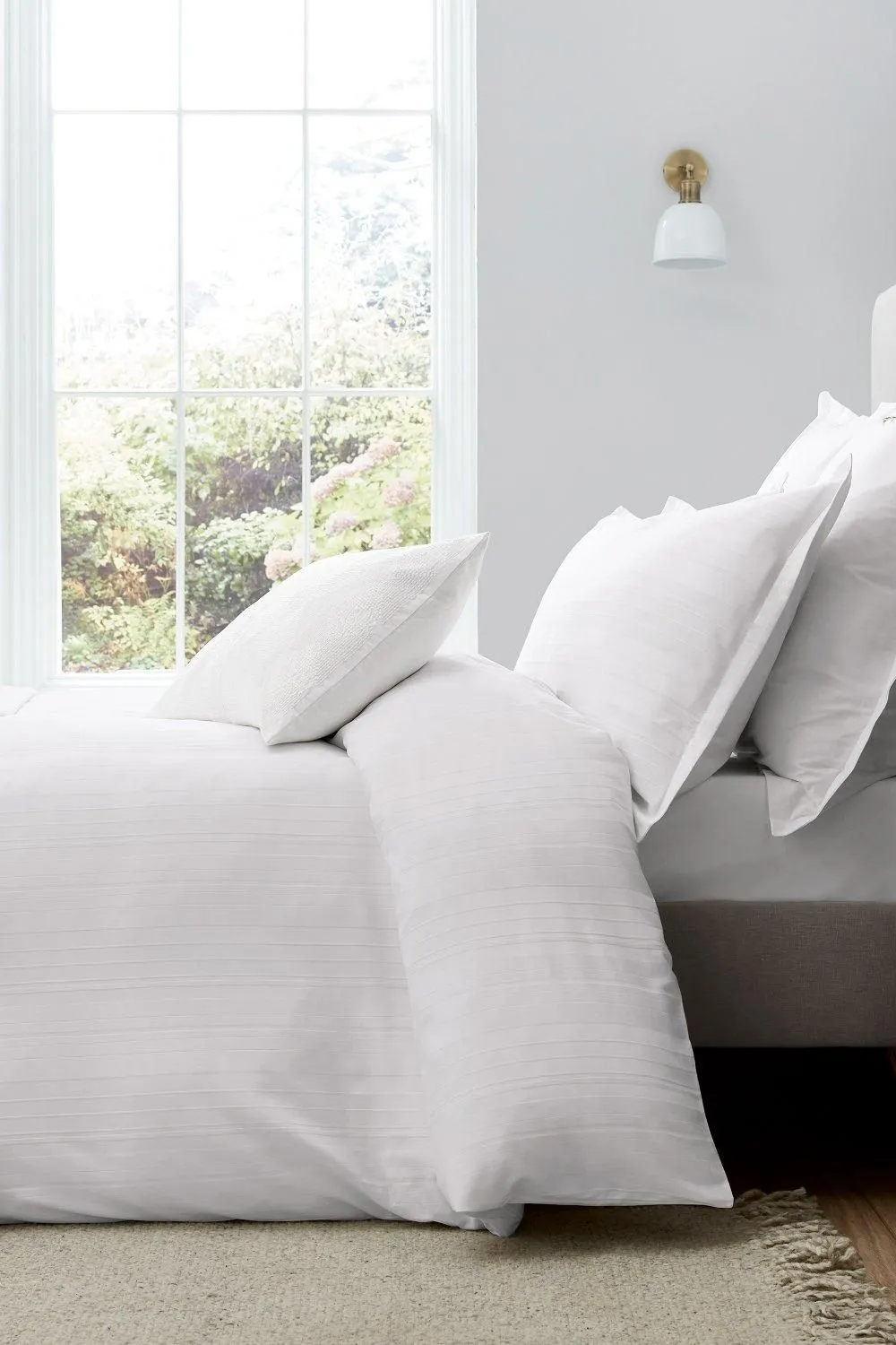 Murmur 'Seren' Oxford Pillowcase in White 3