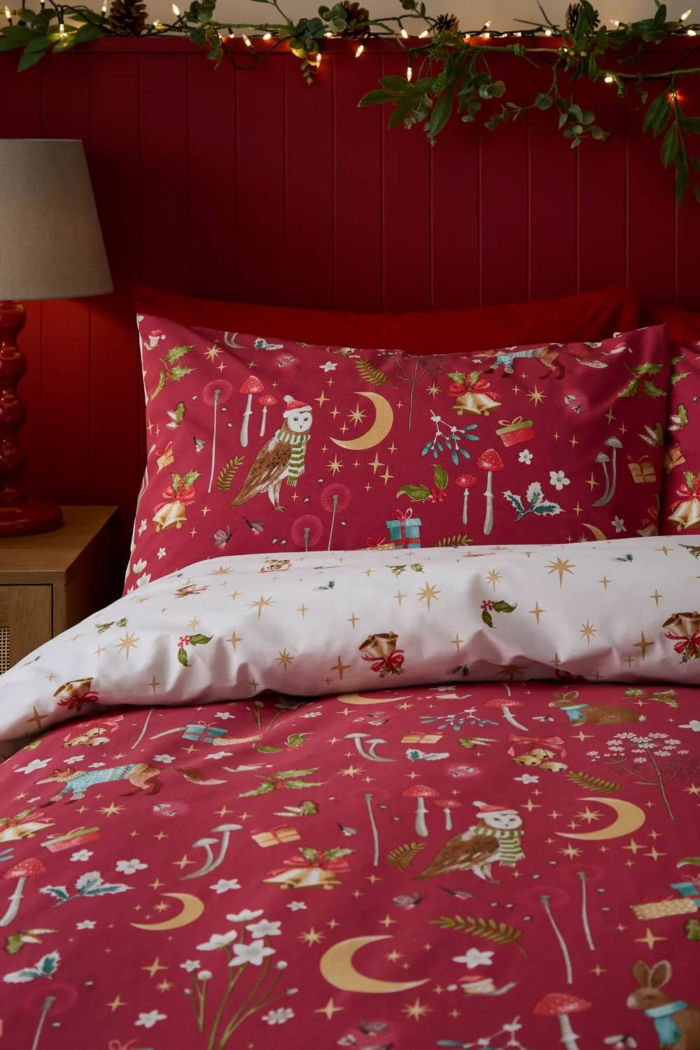 Catherine Lansfield Christmas Enchanted Twilight Reversible Duvet Cover Set in Red 3