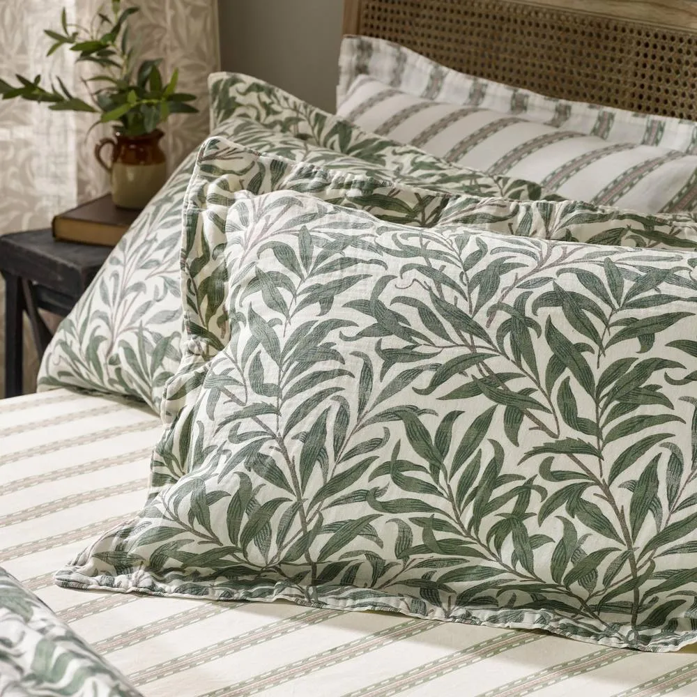 Morris & Co Willow Boughs 100% Cotton Muslin Pillowcase Pair in Green
