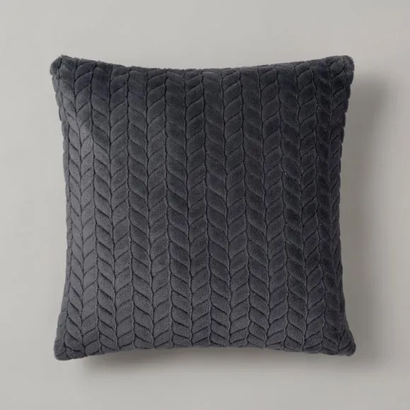 Amelia Cushion Cover 3
