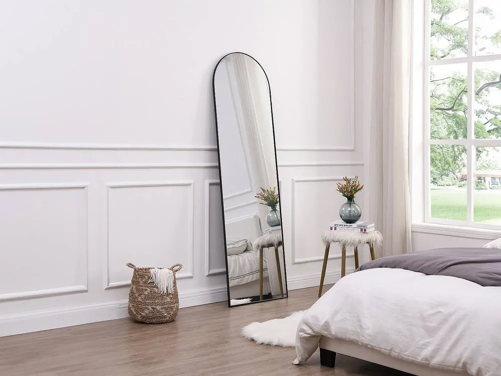 Vente-unique Large Freestanding Arched Metal Mirror - L50 X H170 Cm - Black