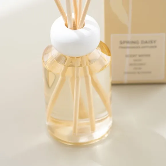 Springtime Daisy Diffuser 2