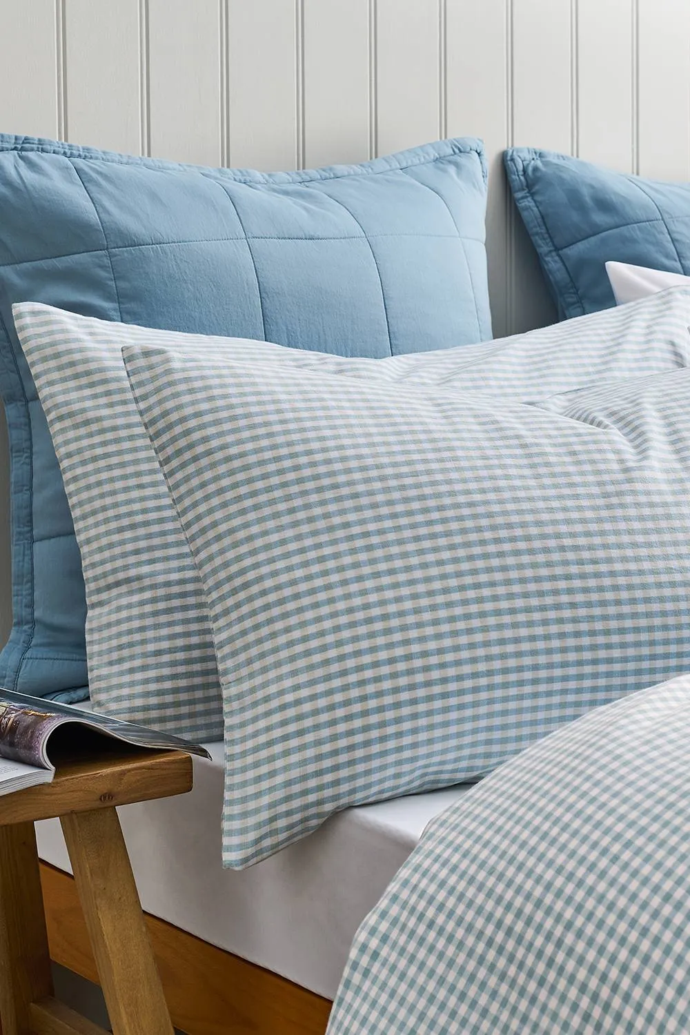 CHRISTY 'Gingham Yarn Dye' Textured Airy Yarn Dye Cotton Pillowcase Pair in Blue 1