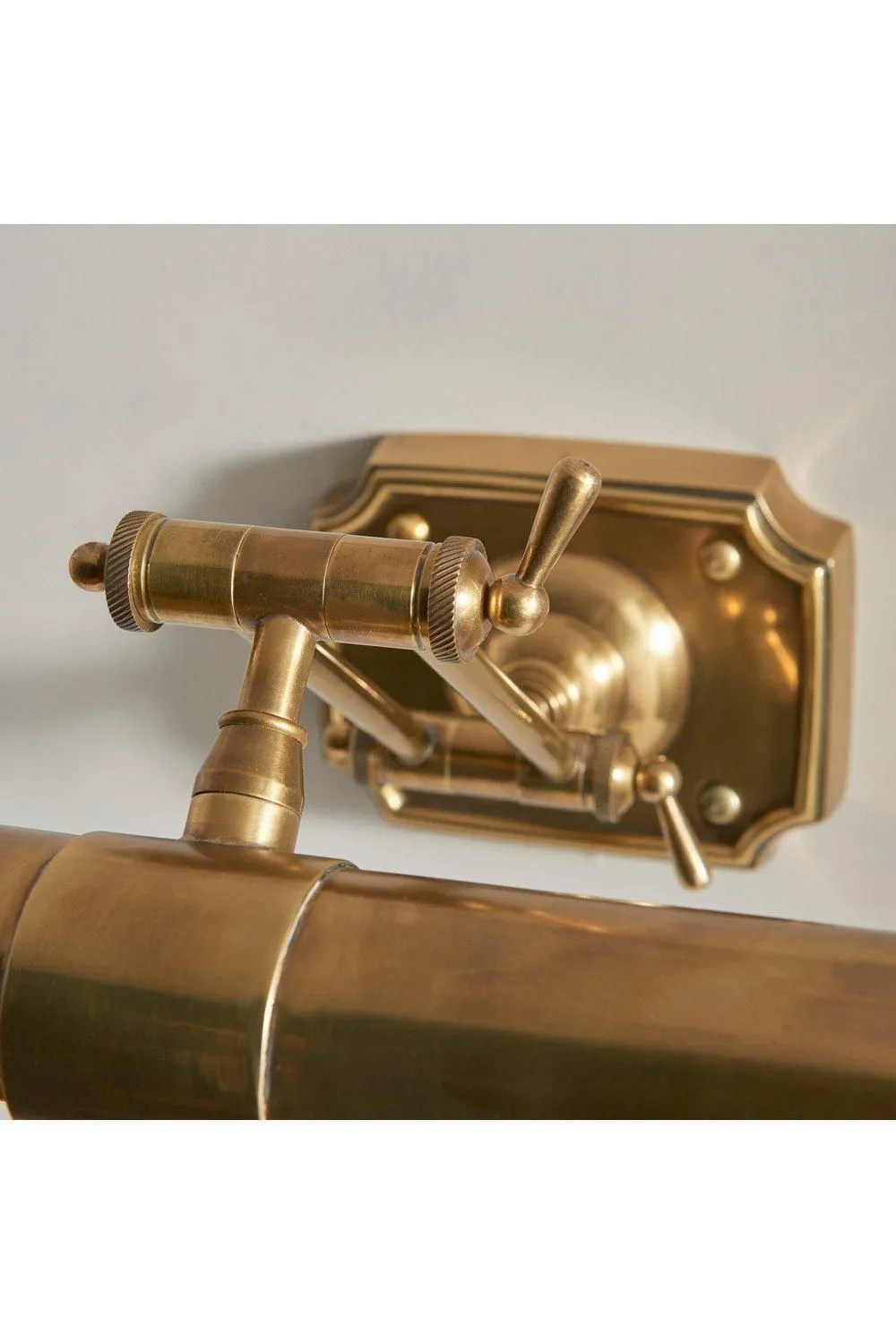 Netlighting Winchester 2 Light Picture Wall Light Lamp Brass LED E14 in Gold 5