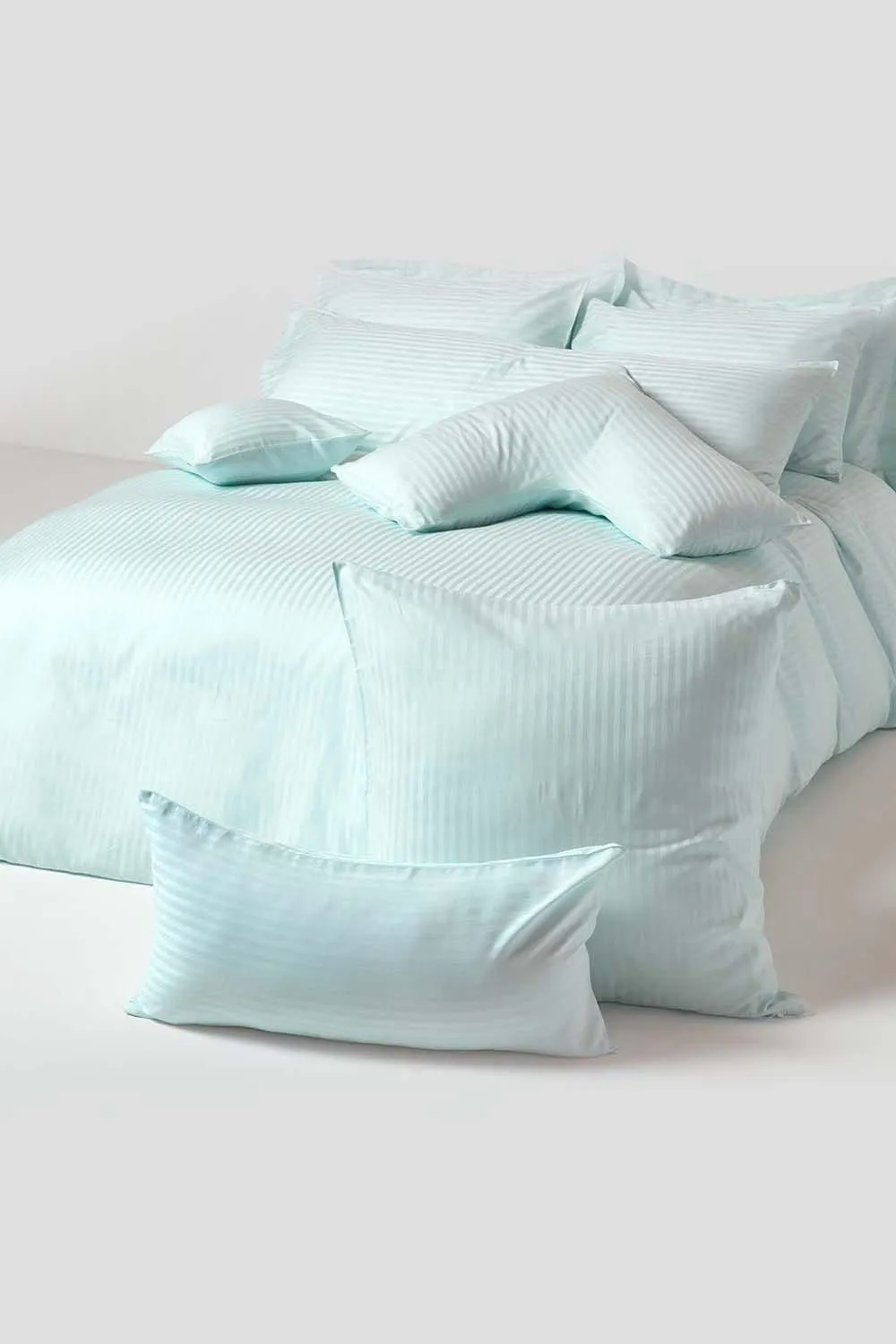 Homescapes Egyptian Cotton Ultrasoft King Size Oxford Pillowcase 330 TC in Aqua 5