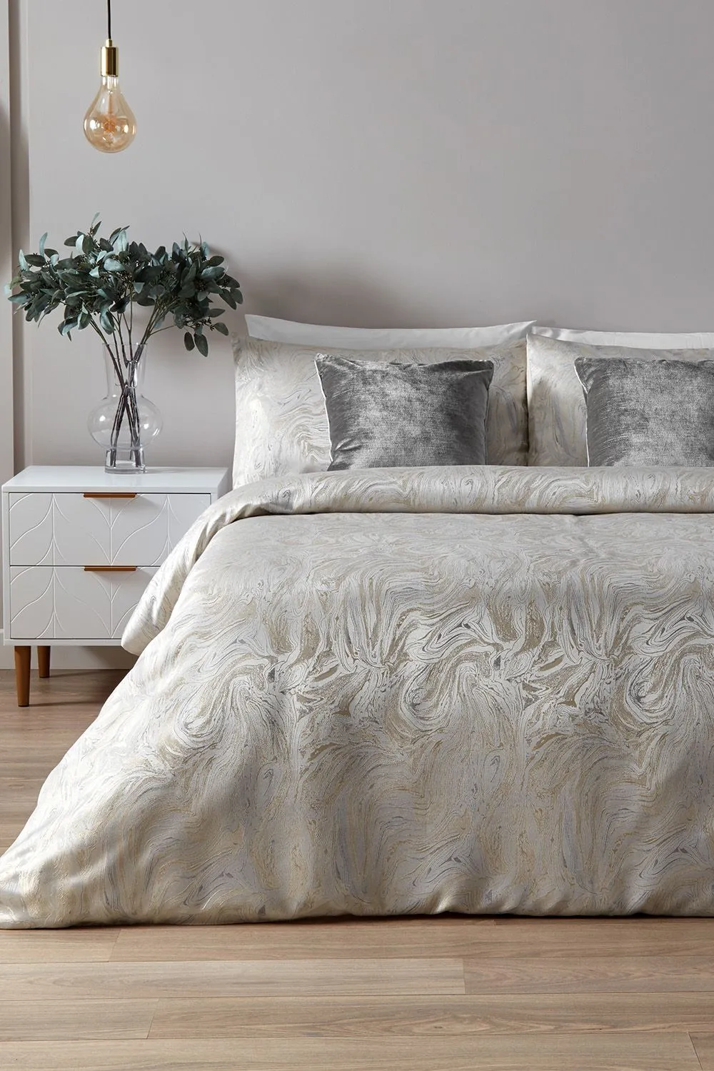 Paoletti Marble Metallic Jacquard Duvet Cover Set in Metallics