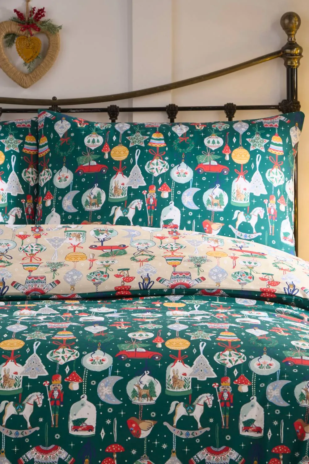 Fusion 'Christmas Ornaments' Festive Print Duvet Cover Set in Green 2
