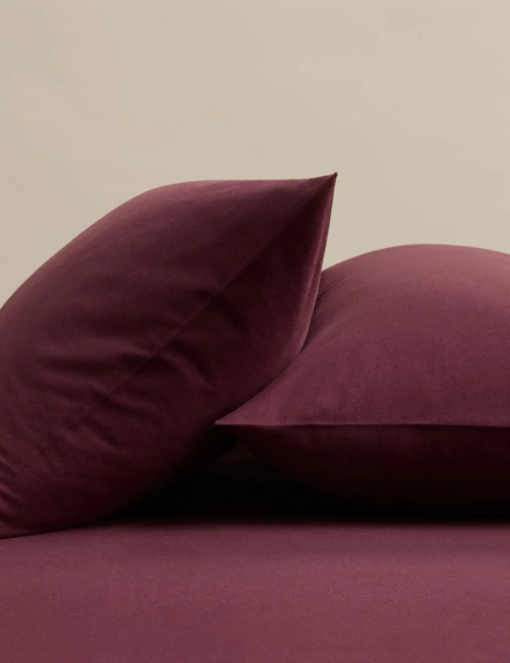 M&S 2 Pack Pure Cotton Brushed Pillowcases Burgundy