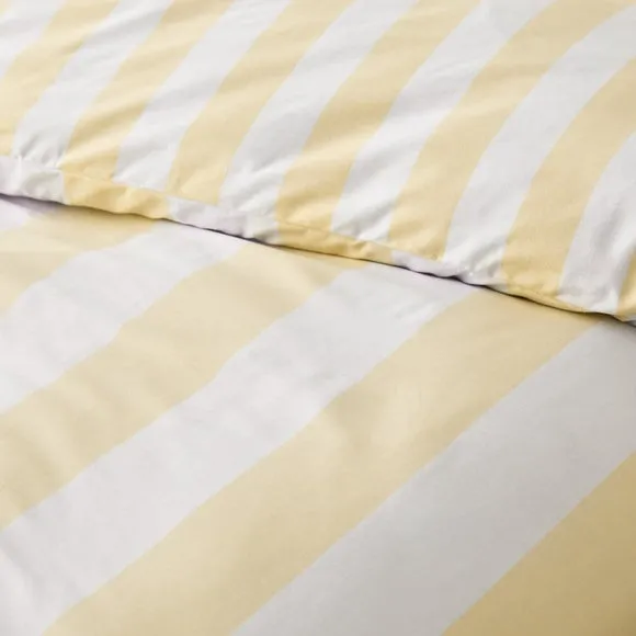 Catherine Lansfield Cove Stripe Duvet Cover and Pillowcase Set 4