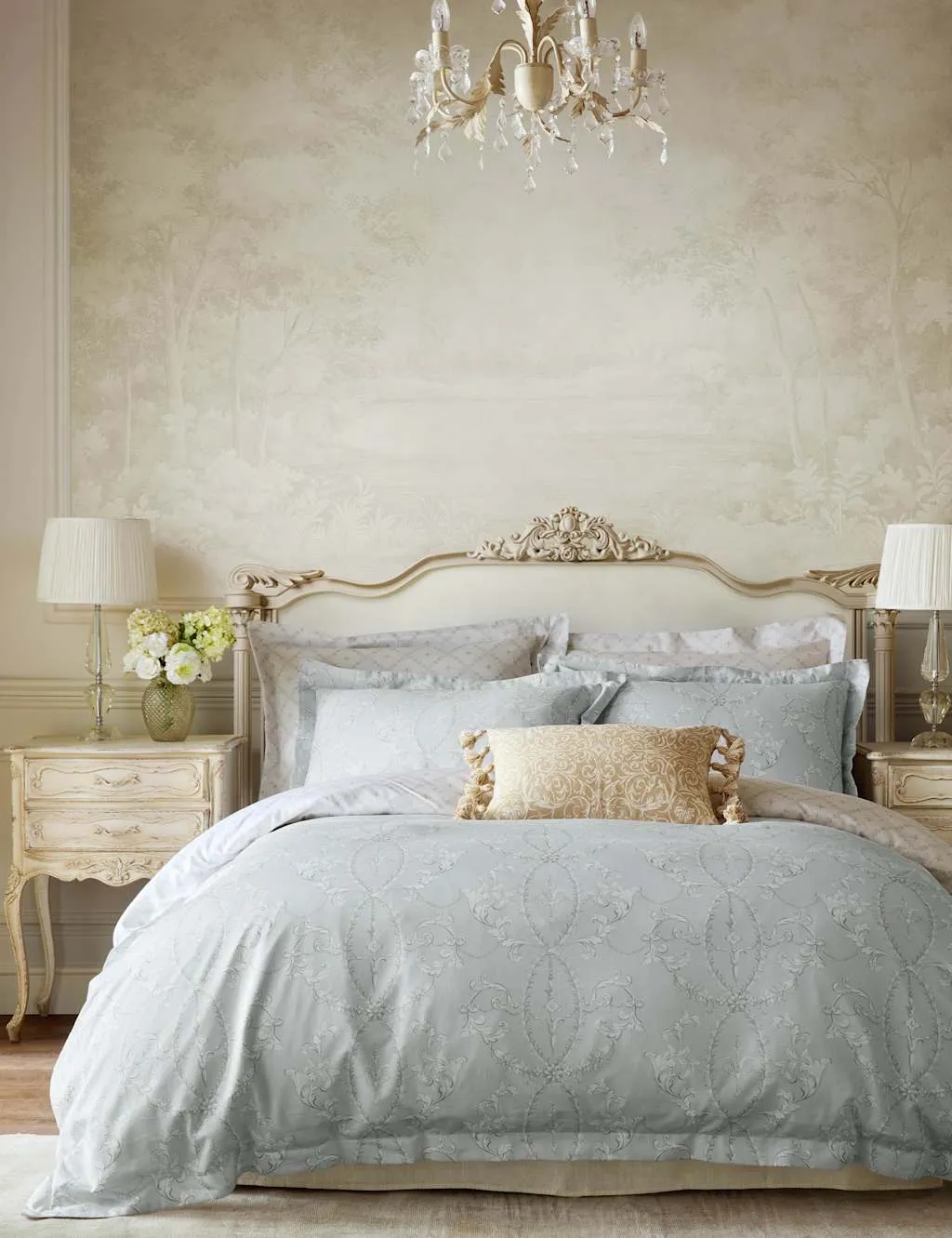 Historic Royal Palaces Pure Cotton Sateen Tijou Bedding Set Light Blue Mix
