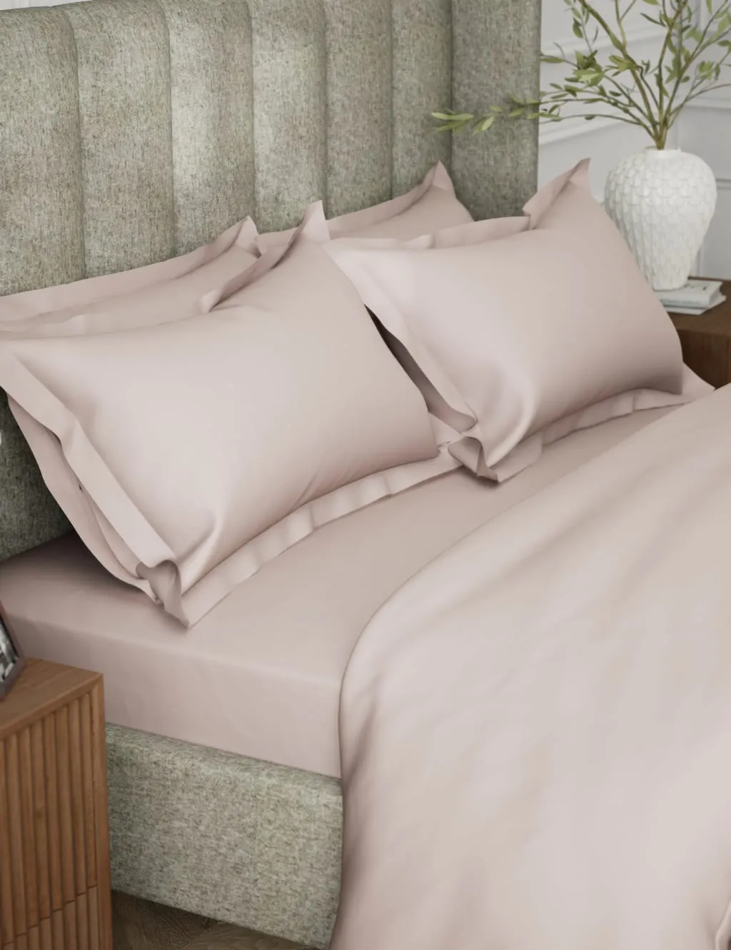 M&S 2 Pack Egyptian Cotton 230 Thread Count Crisp Oxford Pillowcases Dusted Pink